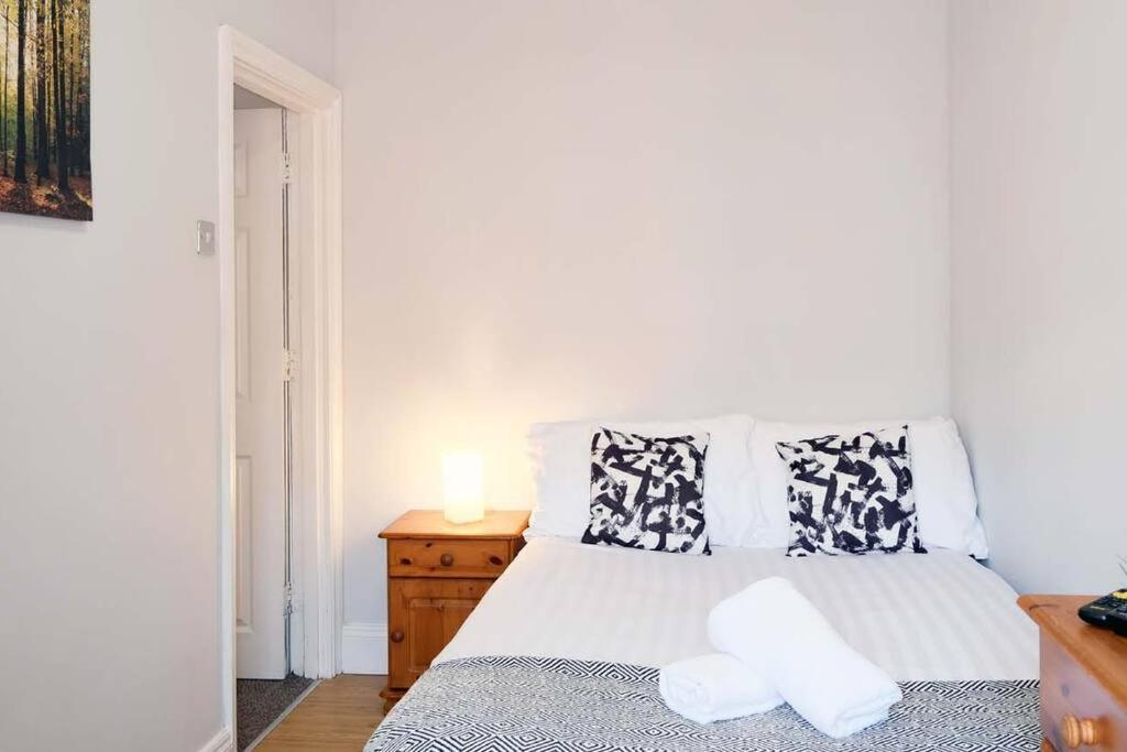 Seymour Townhouse By Serviced Living Liverpool Zewnętrze zdjęcie